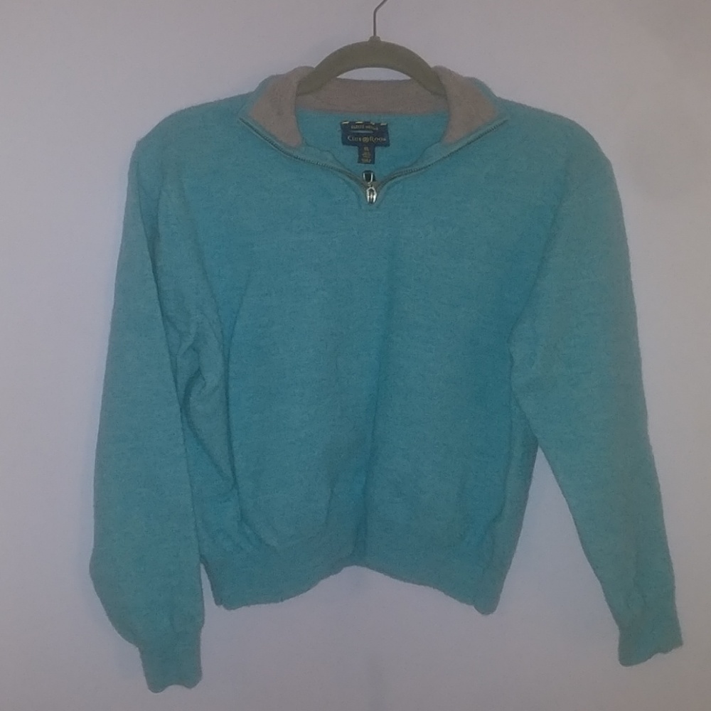 Wool collared sweater